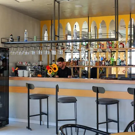 The Peak & Lounge 公寓式酒店